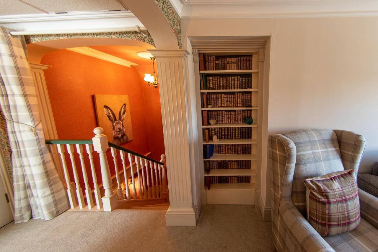 3, The Dolphin, 49 Quay Street - Stunning Apartment - Quintessential - Quay Views - Sleeps 2-4 People Newport  Zewnętrze zdjęcie