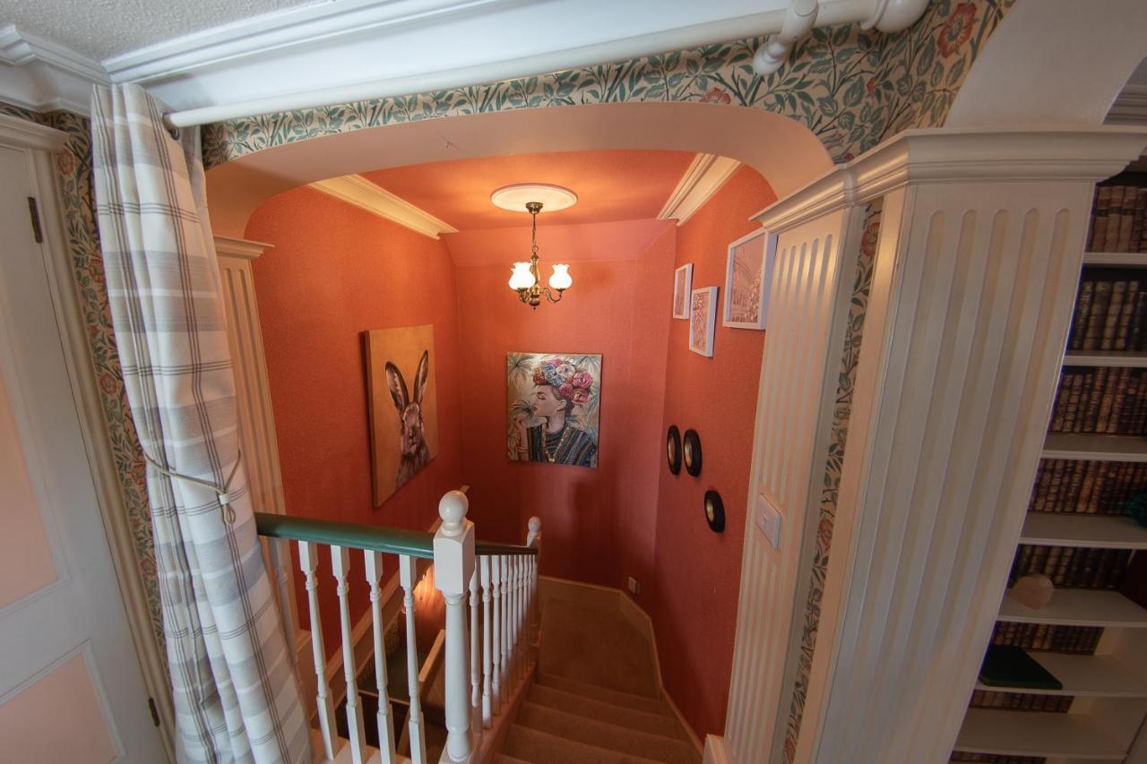 3, The Dolphin, 49 Quay Street - Stunning Apartment - Quintessential - Quay Views - Sleeps 2-4 People Newport  Zewnętrze zdjęcie